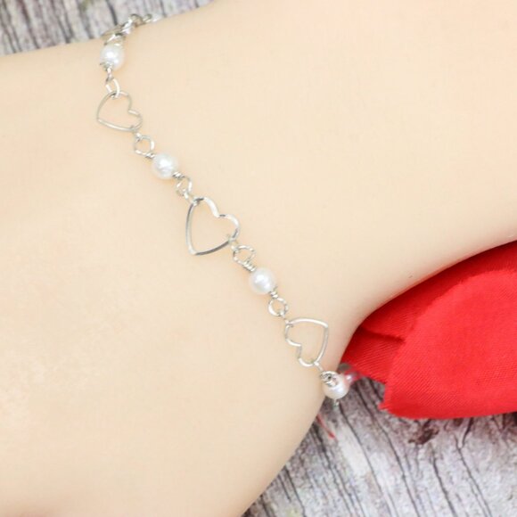 "Trendy Handmade Bracelet – A Stylish Gift for Women & Girls, MAR092133 - Picture 1 of 10